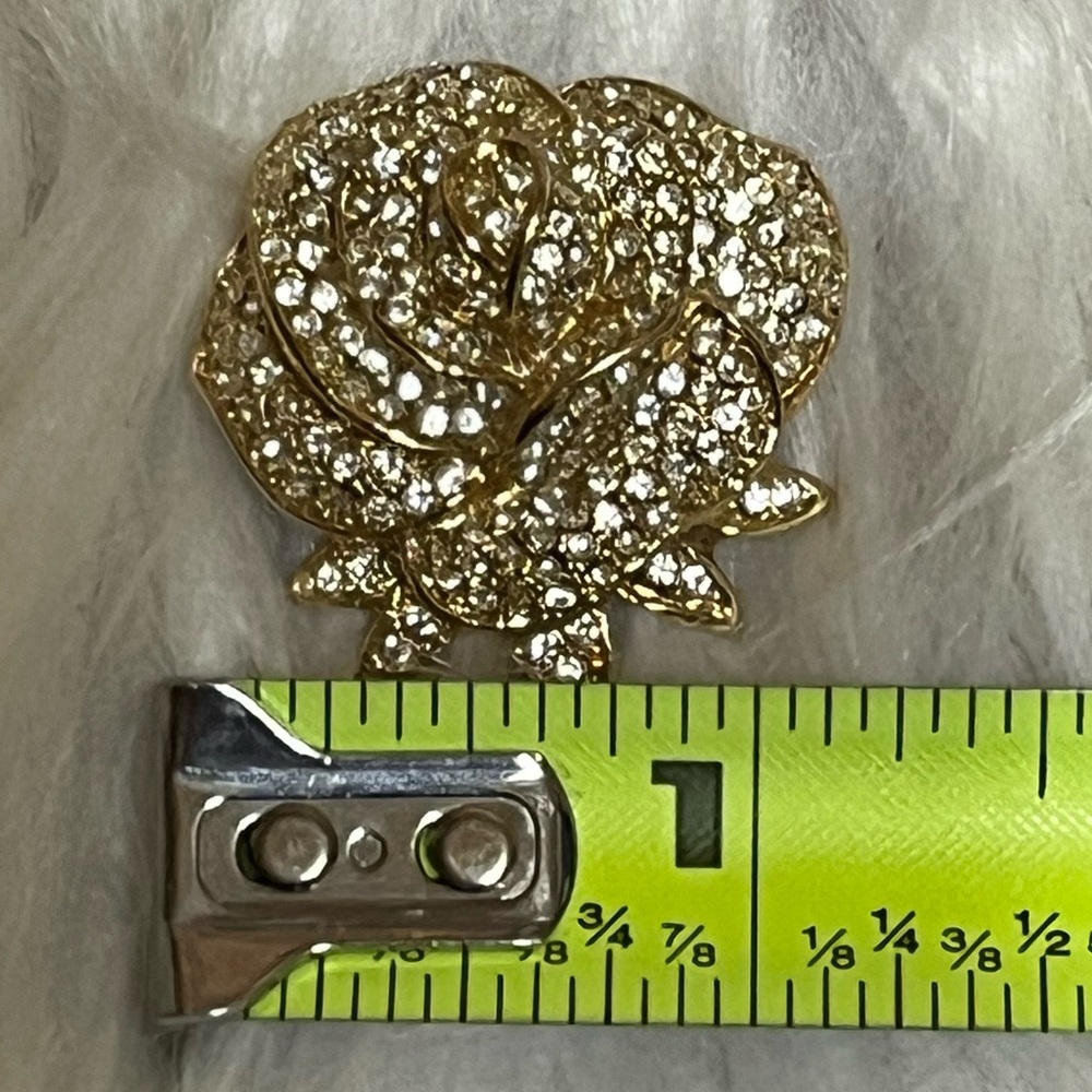 Vintage Rose Brooch - Picture 5 of 8